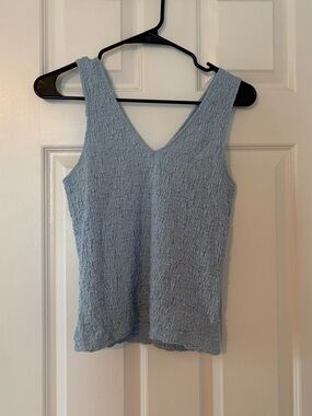 2/20 bundle for discount  a new day Light Blue Crinkle V-Neck Tank